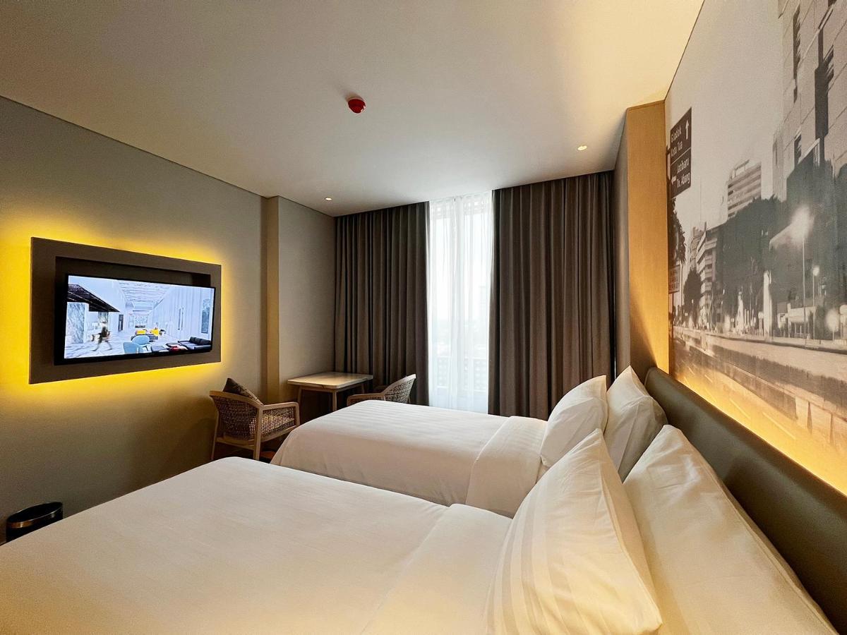 Ra Suites Simatupang Jakarta Buitenkant foto