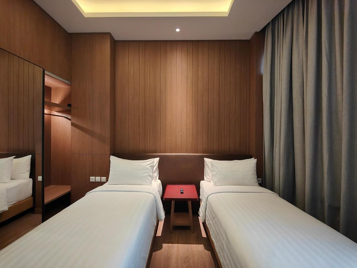 Ra Suites Simatupang Jakarta Buitenkant foto