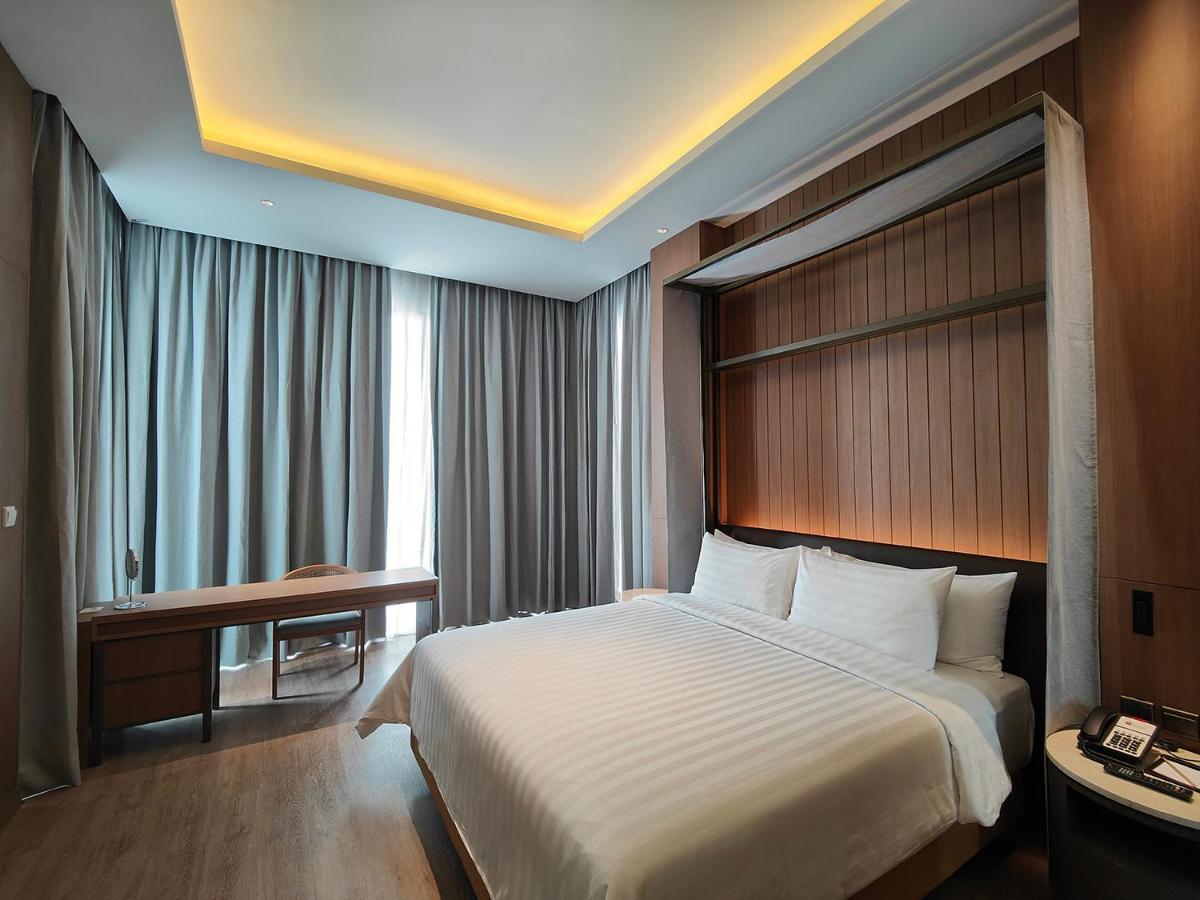 Ra Suites Simatupang Jakarta Buitenkant foto