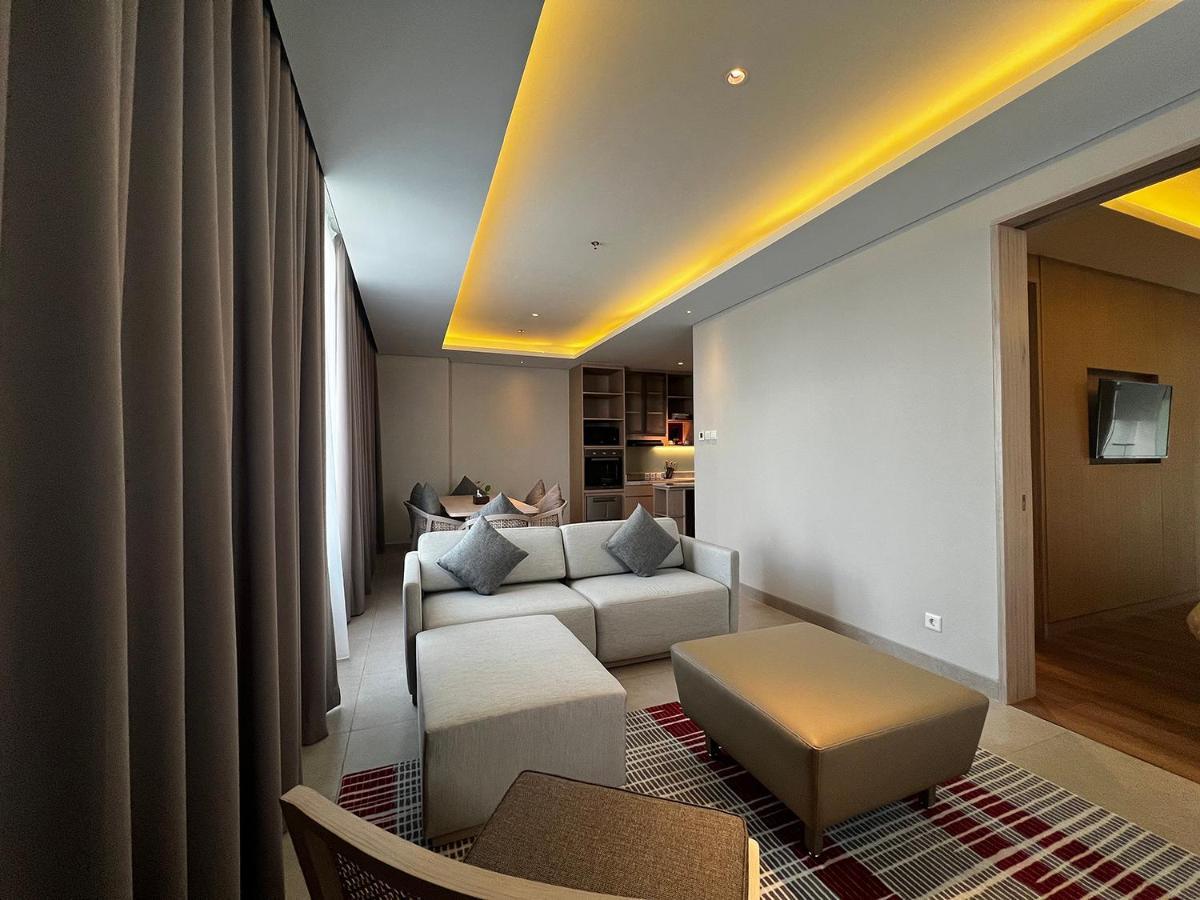 Ra Suites Simatupang Jakarta Buitenkant foto